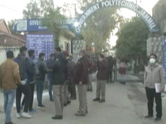 J&K डीडीसी चुनाव : शुरुआती रुझानों में BJP पर 'गुपकर' भारी, 11 सीटों पर बढ़त