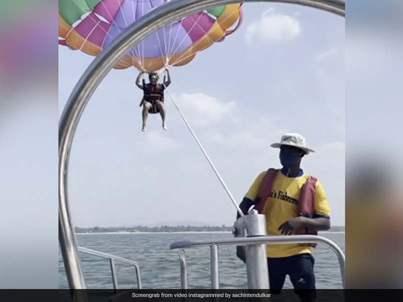 "Hum Toh Udd Gaye": Sachin Tendulkar Goes Parasailing. Watch