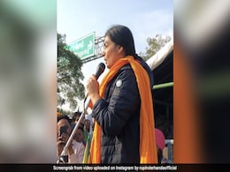 किसानों के समर्थन में दिल्ली पहुंची सिंगर रुपिंदर हांडा, Video में बोलीं- 80-80 साल के बुजुर्ग यहां बैठे हैं... किसानों के समर्थन में दिल्ली पहुंची सिंगर रुपिंदर हांडा, Video में बोलीं- 80-80 साल के बुजुर्ग यहां बैठे हैं...