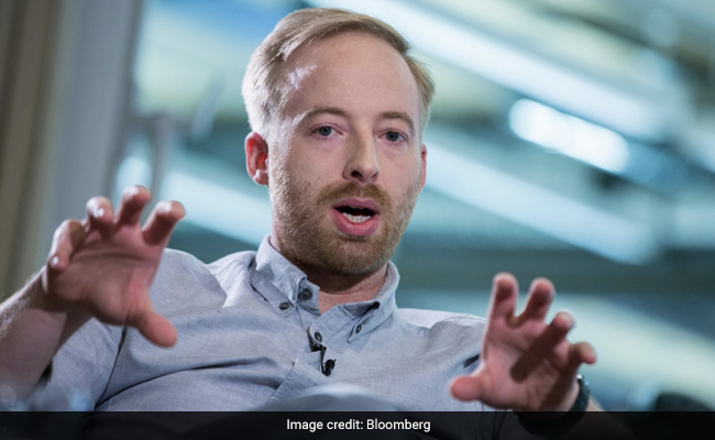 CEO Ready To Forgo More Than $100 Million Bonus - For His Wife