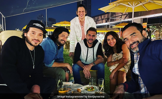 A <i>Mirzapur 2</i> Catch-Up With Guddu, Kaleen Bhaiya, Munna And A Tyagi Twin