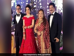 Inside Aditya Narayan And Shweta Agarwal's Reception: A Special Performance By The Couple And Other Viral Videos Inside Aditya Narayan And Shweta Agarwal's Reception: A Special Performance By The Couple And Other Viral Videos