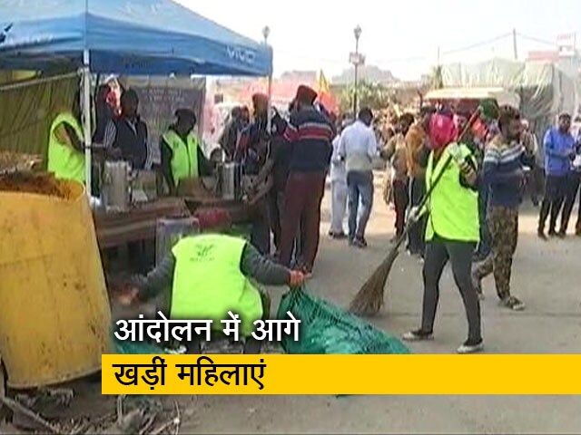 किसान आंदोलन में पुरुषों के बराबर हर जगह मोर्चा संभाल रहीं महिलाएं