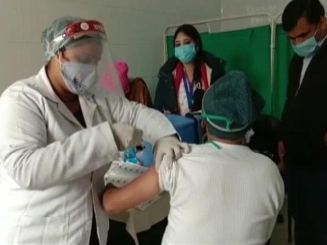 India Nears 90 Lakh Covid Vaccinations, 8 States Account For 57.8% Doses