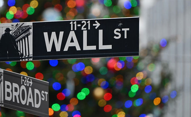 New York Stock Exchange Starts Delisting Chinese Telecom Firms