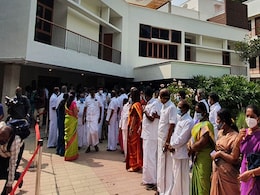 Jayalalithaa's Home Turned Into Memorial Day After Sasikala Leaves Jail Jayalalithaa's Home Turned Into Memorial Day After Sasikala Leaves Jail