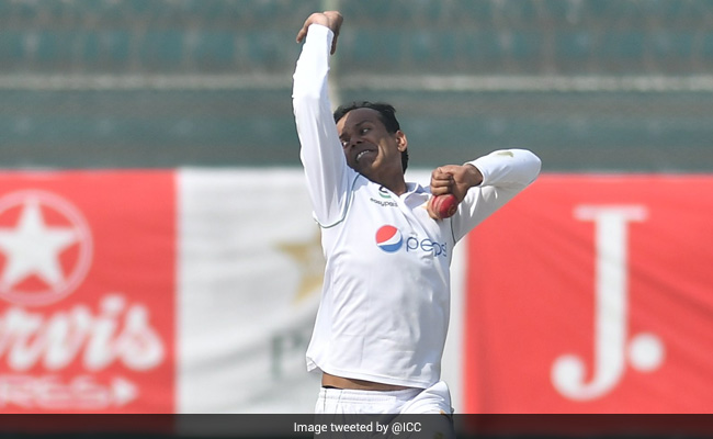 पाकिस्तानी स्पिनर नौमन अली का नाम इतिहास में दर्ज, कारनामा करने वाले 71 साल में  पहले गेंदबाज बने