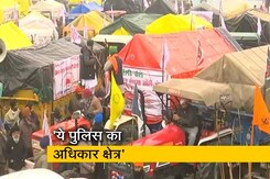 ट्रैक्टर रैली पर आदेश से सुप्रीम कोर्ट का इनकार ट्रैक्टर रैली पर आदेश से सुप्रीम कोर्ट का इनकार