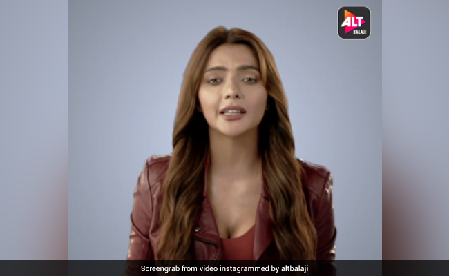 मिस्टर फैसू और रूही सिंह करने जा रहे हैं धमाका, 'बैंग बैंग' का टीजर हुआ रिलीज