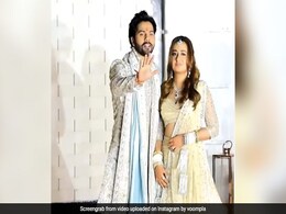 वरुण के साथ नताशा को देख फोटोग्राफर्स चिल्ला पड़े 'भाभी जी', एक्टर बोले- अरे आराम से, डर जाएगी वो... वरुण के साथ नताशा को देख फोटोग्राफर्स चिल्ला पड़े 'भाभी जी', एक्टर बोले- अरे आराम से, डर जाएगी वो...