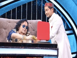 Bappi Lahiri को 'इंडियन आइडल' में इस कंटेस्टेंट ने सिंगिंग से चौंकाया, बदले में मिली सोने की चेन- देखें Video Bappi Lahiri को 'इंडियन आइडल' में इस कंटेस्टेंट ने सिंगिंग से चौंकाया, बदले में मिली सोने की चेन- देखें Video