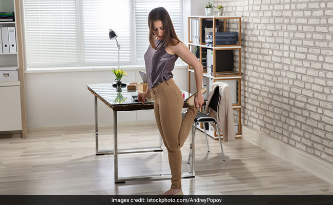 Stretching during work breaks can boost energy and happy hormones in the body