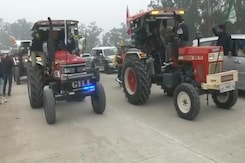 Farmers' Tractor Rally Allowed On 3 Routes; 3,000 Volunteers On Duty Farmers' Tractor Rally Allowed On 3 Routes; 3,000 Volunteers On Duty