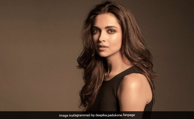 Deepika Padukone Cuts Cake Brought By Photographers Outside Her Star-Studded Birthday Party
