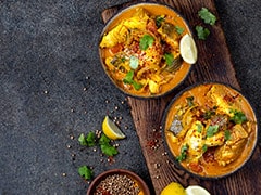 Bengali Cuisine: 7 Bengali Curries That Have Our Heart (Recipes Inside) Bengali Cuisine: 7 Bengali Curries That Have Our Heart (Recipes Inside)