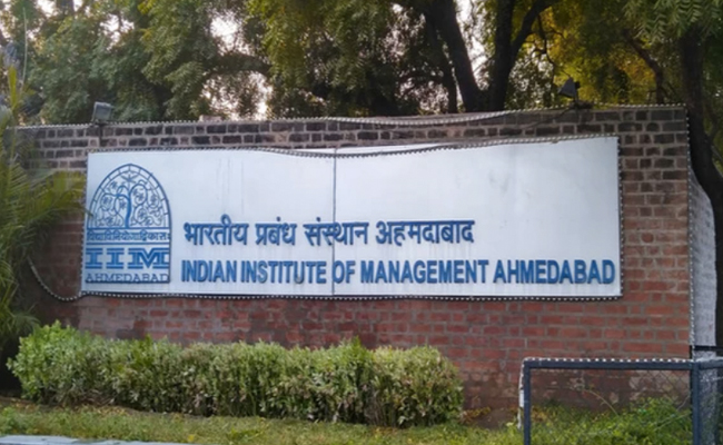 IGNOU OPENMAT: आगे बढ़ी आवेदन की तारीख, जानें- कैसे भरना है फॉर्म