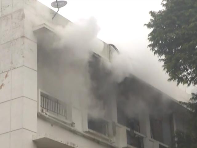 Fire Breaks Out At Building In Delhi's Busy Ito Area