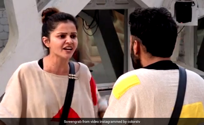 <I>Bigg Boss 14</I> Written Update January 19, 2021: Rubina Dilaik And Rahul Vaidya Get Into An Ugly Fight