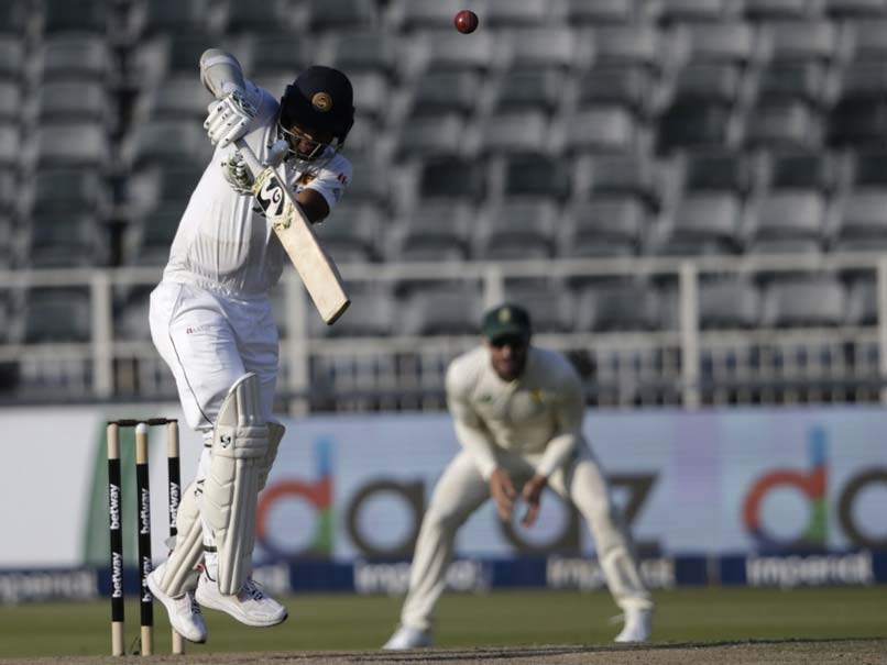 SA vs SL: श्रीलंका के दिमुथ करूणारत्ने ने खेली शतकीय पारी, 13 साल बाद दक्षिण अफ्रीकी धरती पर बना यह रिकॉर्ड