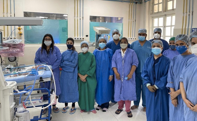 'दो जिस्म, एक लीवर और 6 घंटे लम्बा ऑपरेशन!' नवजात बहनों की हुई चमत्कारी सर्जरी