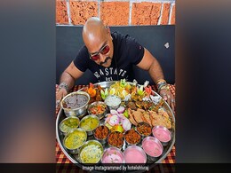 अगर 1 घंटे में खाओगे 4 किलो की ‘बुलेट थाली’, तो इनाम में रॉयल एनफील्ड देगा ये रेस्टोरेंट अगर 1 घंटे में खाओगे 4 किलो की ‘बुलेट थाली’, तो इनाम में रॉयल एनफील्ड देगा ये रेस्टोरेंट