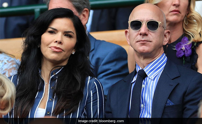 Jeff Bezos Wants $1.7 Million In Legal Fees From Girlfriend's Brother