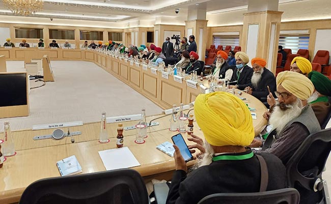 Our <i>Ghar Wapsi</i> Only If You Do Law <i>Wapsi</i>: Farmers At 8th Round Of Talks