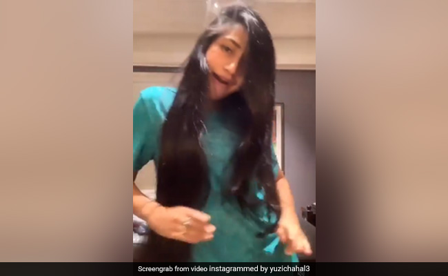 युजवेंद्र चहल की पत्नी धनाश्री का पुराना Video हुआ वायरल, अंग्रेजी गाने पर यूं डांस करती आईं नजर