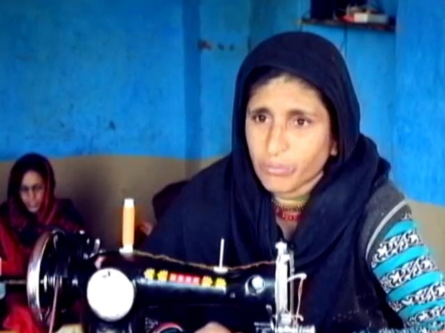 USHA Silai School Program In Partnership With Kashmir University