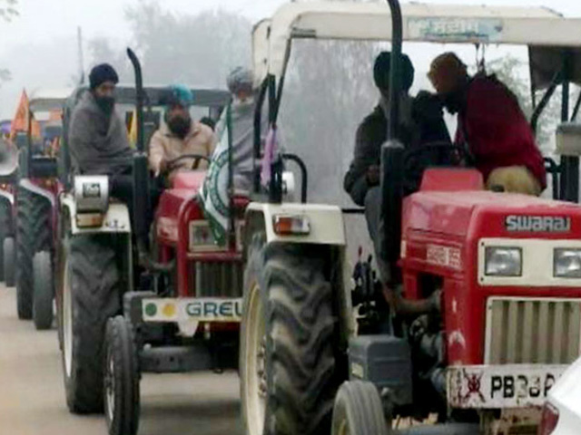 राजपथ जैसा ही होगा ट्रैक्टर परेड का नजारा, सभी राज्यों के किसान निकालेंगे अलग-अलग झांकियां, मुंबई में भी जुट रहे किसान