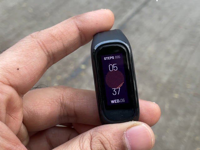 OnePlus Band Price in India (2025) OnePlus Fitness Bands