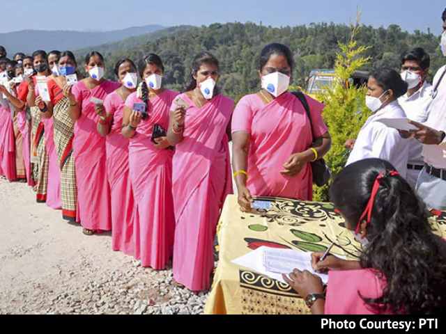 Start Vaccination Of Frontline Workers From February, Centre Tells States