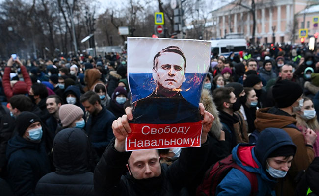 Russia Protests US Embassy, Tech Companies For Aiding "Illegal Rallies"