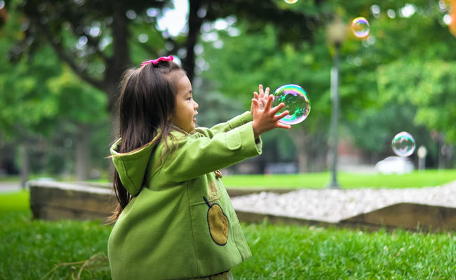 Hooded Jackets For Girls For Their Stylish Playtime Looks