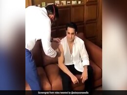 अदार पूनावाला ने लगवाई वैक्सीन, बोले- सुरक्षित और प्रभावशाली है 'कोविशील्ड' अदार पूनावाला ने लगवाई वैक्सीन, बोले- सुरक्षित और प्रभावशाली है 'कोविशील्ड'