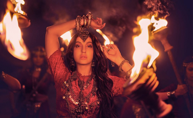 Nora Fatehi's First Look From Her New Single <i>Chhod Denge</i>