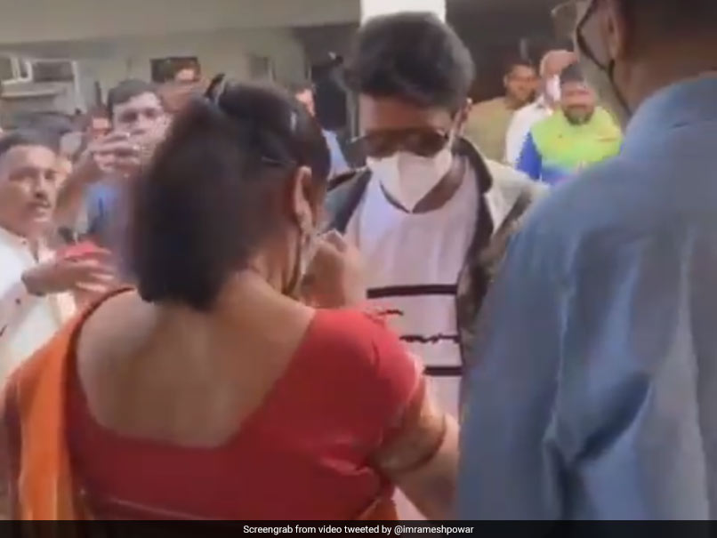 Shardul Thakur Gets Resounding Reception As He Returns Home After Test Series Win In Australia. Watch
