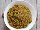 How To Make Palak Dal Khichdi | Easy Palak Dal Khichdi Recipe Video