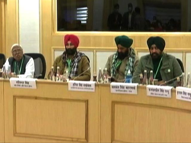 Centre Holds Talks With Farmer On Repeal Of Farm Laws, Support Prices