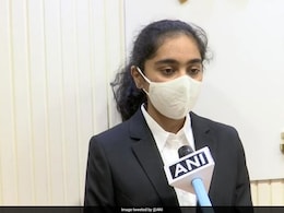 16 वर्षीय स्केटर खुशी पटेल को मिला प्रधानमंत्री राष्ट्रीय बाल पुरस्कार, कहा- "देश को गौरवान्वित करने के लिए और मेहनत करूंगी" 16 वर्षीय स्केटर खुशी पटेल को मिला प्रधानमंत्री राष्ट्रीय बाल पुरस्कार, कहा- "देश को गौरवान्वित करने के लिए और मेहनत करूंगी"