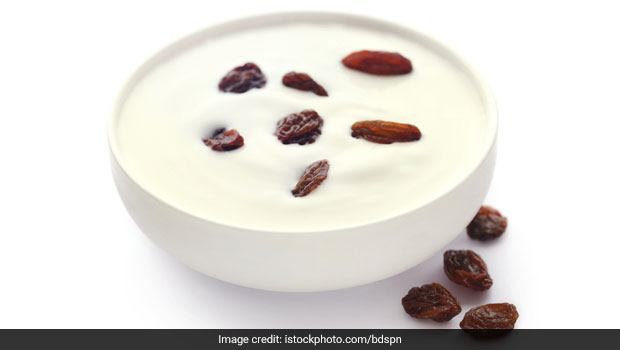 Curd and raisins can help boost your gut health