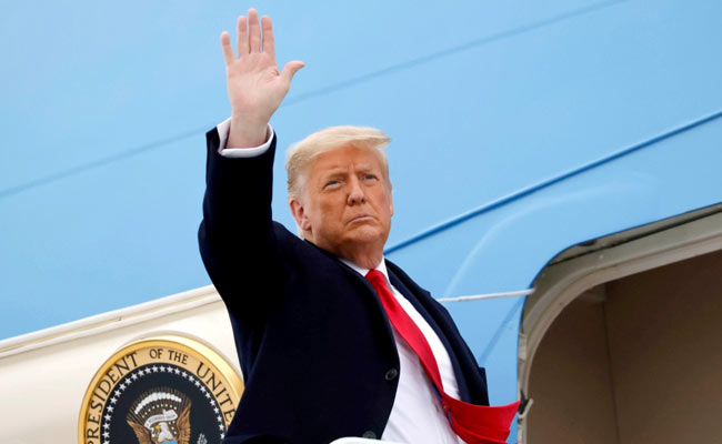 Trump Visits US-Mexico Border To Highlight Migrant Surge