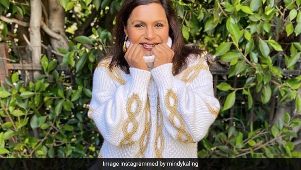 Mindy Kaling Thrilled To Find Freshly Baked Chocochip Cookies At Home! See Pics