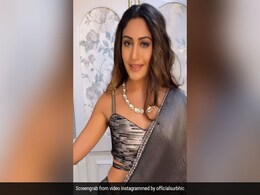 Surbhi Chandana ने 'मेरे रंग में रंगने वाली' पर किया डांस, Video में दिखा एक्ट्रेस का ग्लैमरस अंदाज Surbhi Chandana ने 'मेरे रंग में रंगने वाली' पर किया डांस, Video में दिखा एक्ट्रेस का ग्लैमरस अंदाज