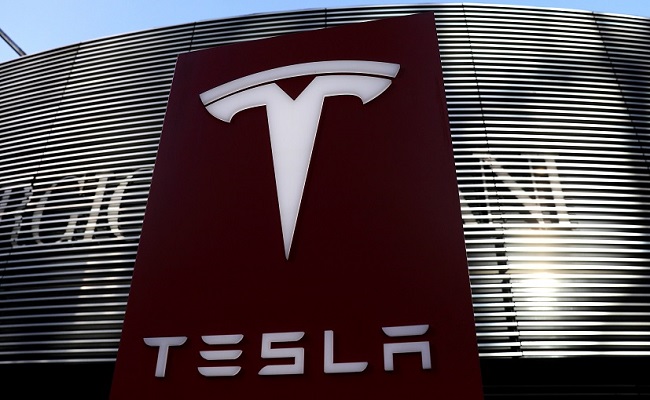 Tesla Sues Ex- Employee For Allegedly Stealing 26,000 Confidential Files