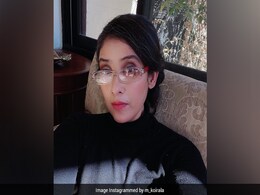 Forget No Filter, No Makeup. Manisha Koirala's Selfie Has "Lots Of Filter" Because... Forget No Filter, No Makeup. Manisha Koirala's Selfie Has "Lots Of Filter" Because...
