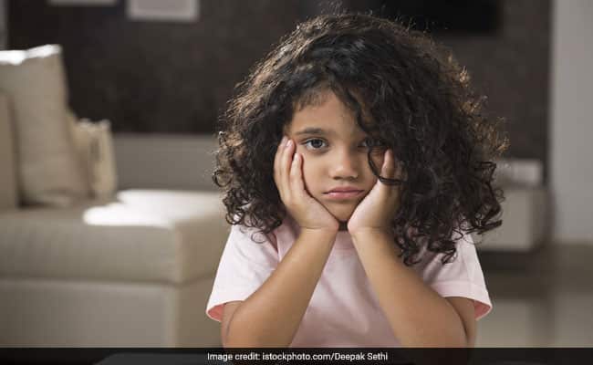 Cold And Ear Infection: बच्चों में ठंड और कान के संक्रमण का पता कैसे लगाएं? यहां जानें लक्षण और निवारक उपाय