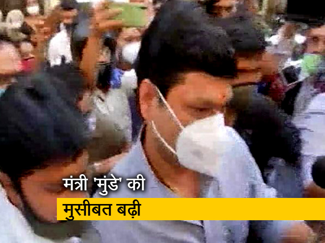 धनंजय मुंडे ने फेसबुक के जरिए दी सफाई धनंजय मुंडे ने फेसबुक के जरिए दी सफाई