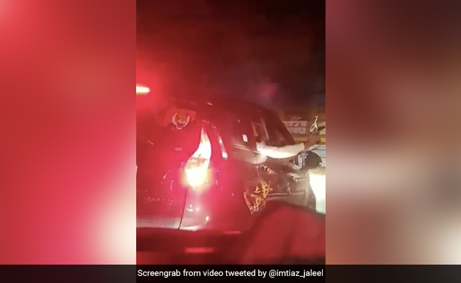 Watch: Men Wave Guns On Maharashtra Expressway, Car Has Shiv Sena Sticker