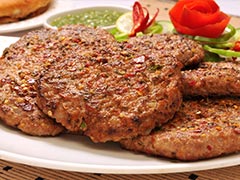 Indian Cooking Tips: How To Make Peshawari Chicken Kebabs Under An Hour At Home (Recipe Inside) Indian Cooking Tips: How To Make Peshawari Chicken Kebabs Under An Hour At Home (Recipe Inside)